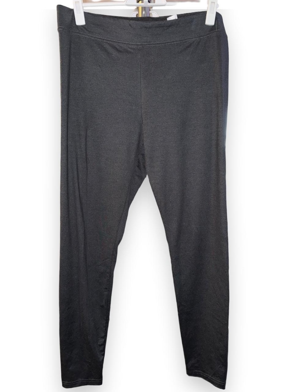 โA New Dayโ Womenโs Black Leggings โ Size Large